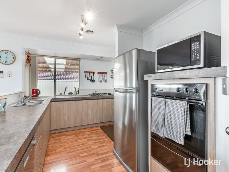 7 Eyebright Court, Huntingdale WA 6110