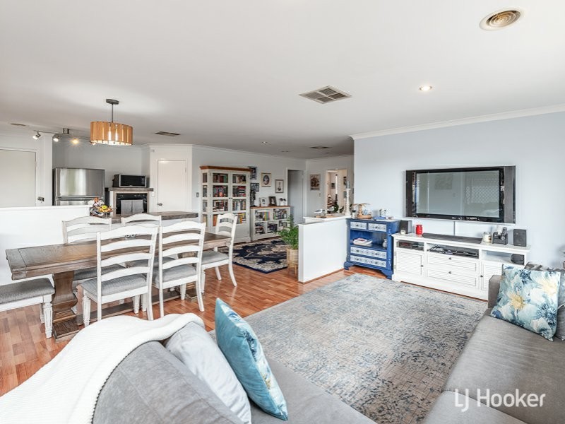 7 Eyebright Court, Huntingdale WA 6110