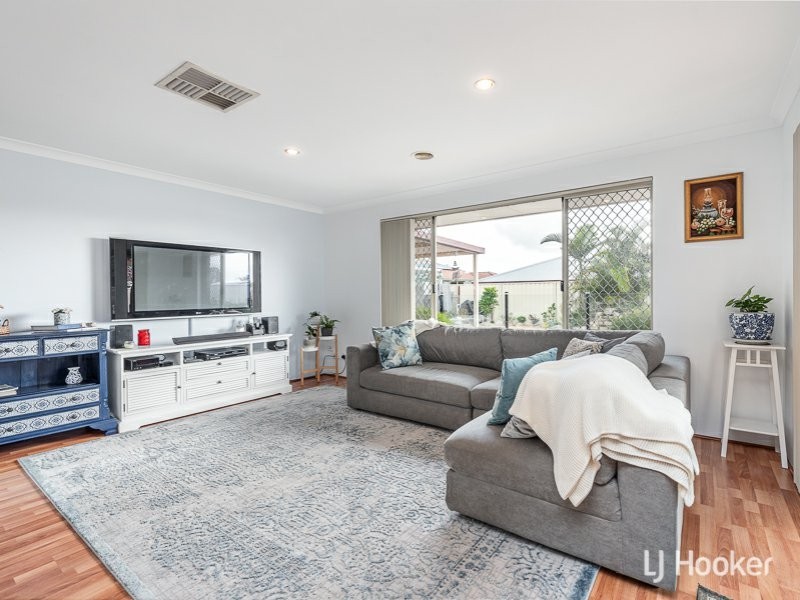 7 Eyebright Court, Huntingdale WA 6110