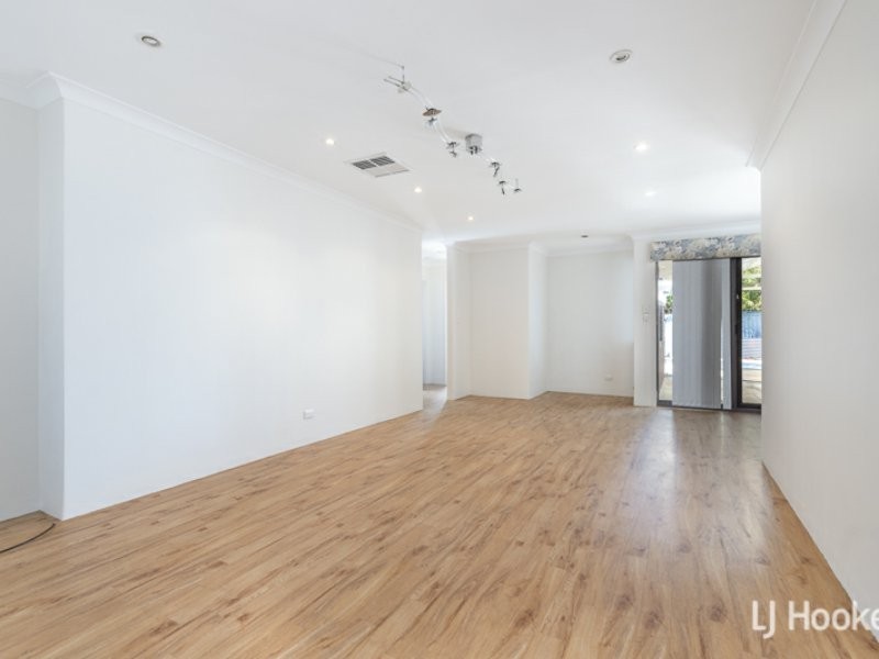 40 Shearwater Way, Gosnells WA 6110