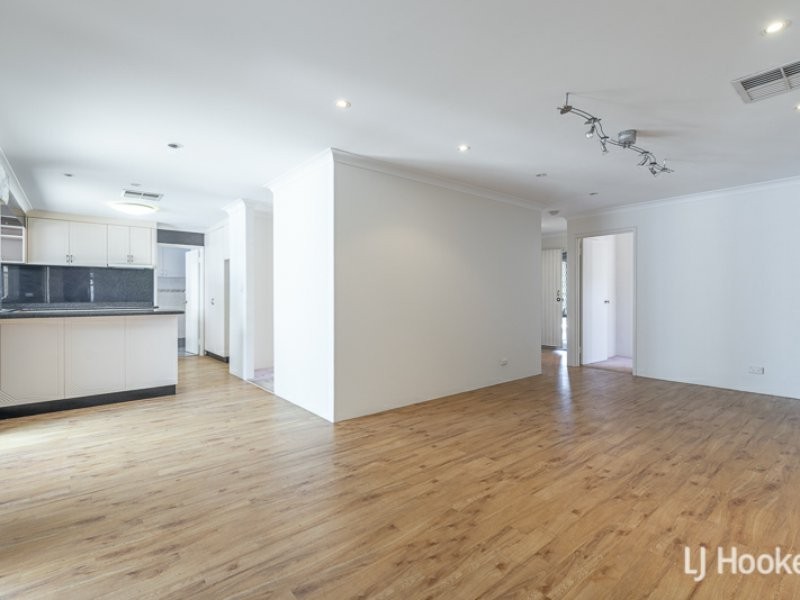 40 Shearwater Way, Gosnells WA 6110