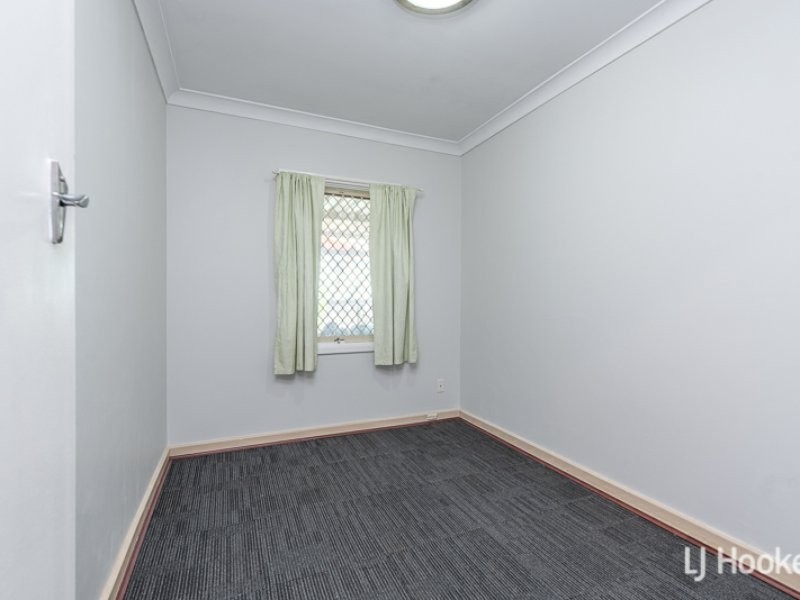 19 Marlow Way, Thornlie WA 6108