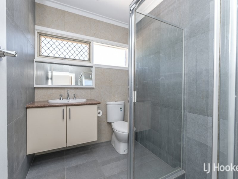 19 Marlow Way, Thornlie WA 6108