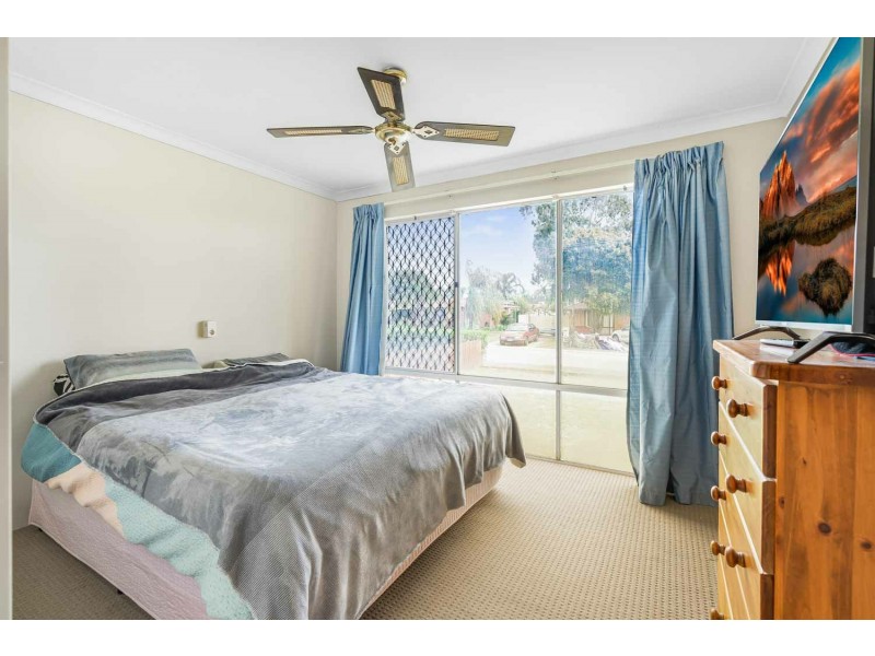 18 Dionne Place, Gosnells WA 6110