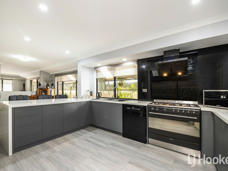 7 Virginia Avenue, Maddington WA 6109