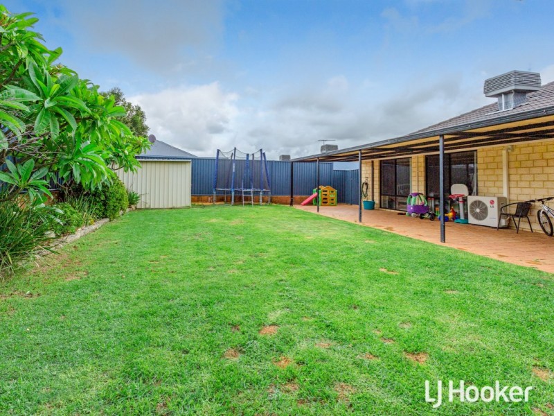 15 Bunya Green, Byford WA 6122