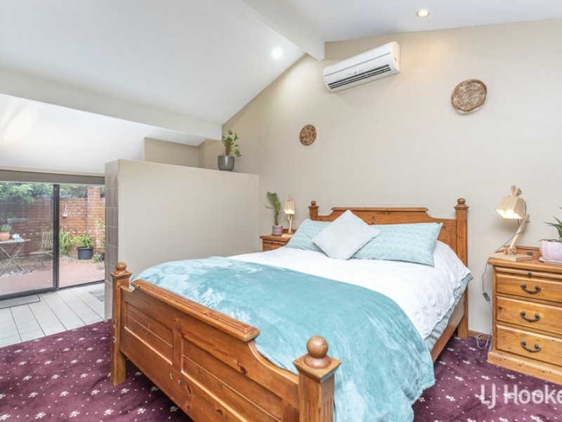 16 Grenadier Drive, Thornlie WA 6108