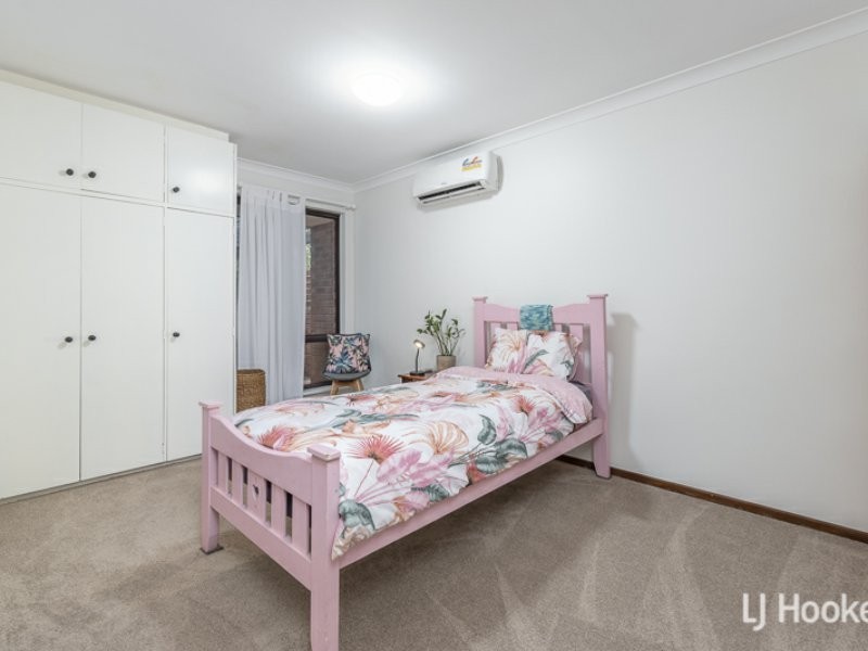 16 Grenadier Drive, Thornlie WA 6108