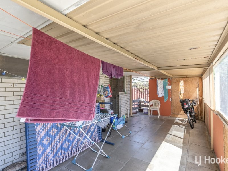 5 Kettering Way, Huntingdale WA 6110