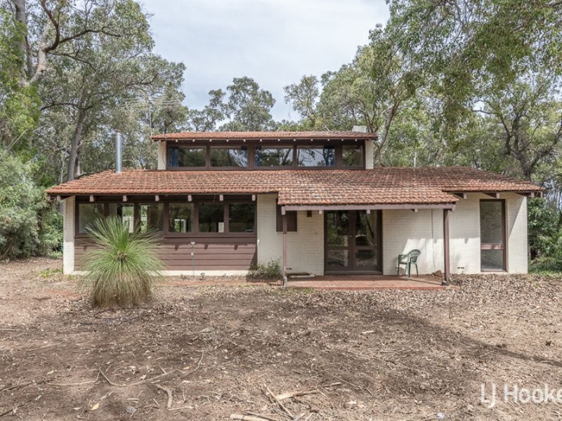 15 Michael Road, Roleystone WA 6111