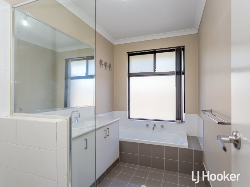 134 Sunrise Boulevard, Wellard WA 6170