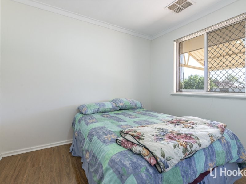 16 Partridge Way, Thornlie WA 6108