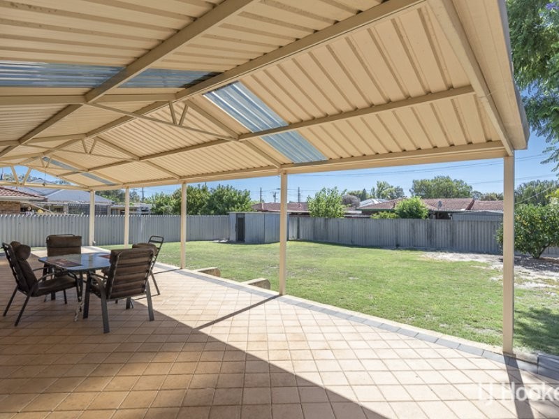16 Partridge Way, Thornlie WA 6108