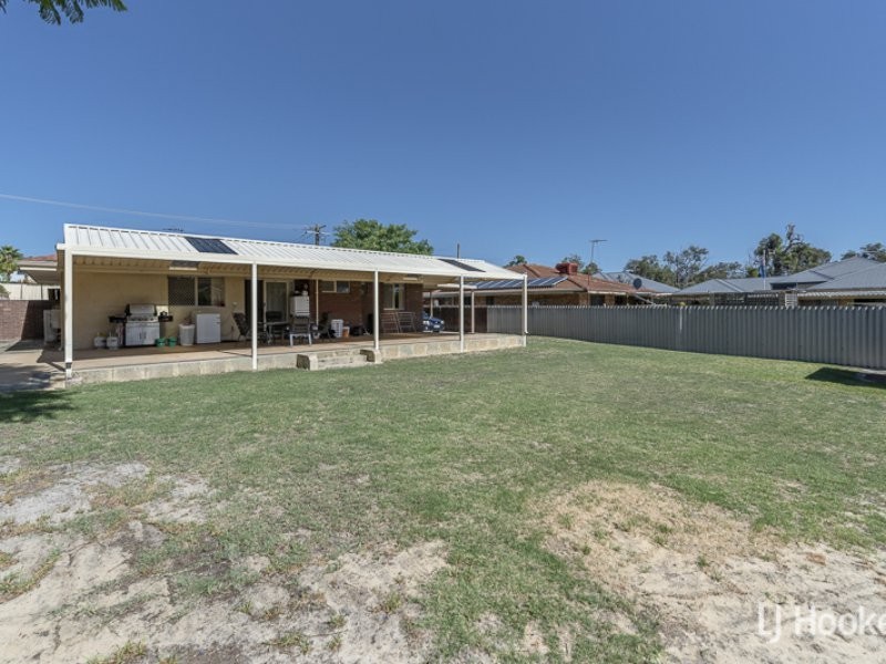 16 Partridge Way, Thornlie WA 6108