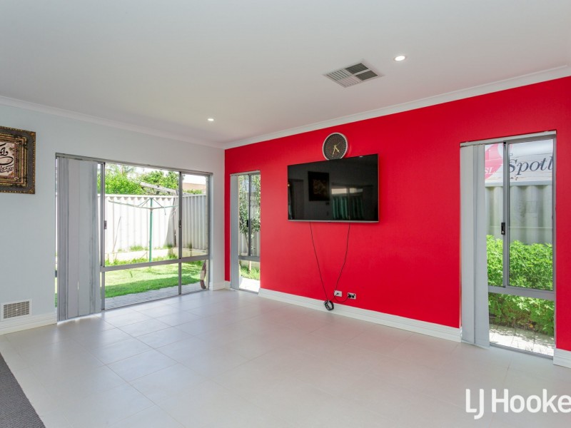 85A James Street, Gosnells WA 6110