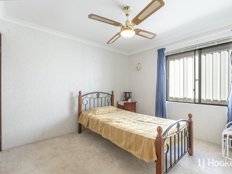 1 Ivy Place, Thornlie WA 6108