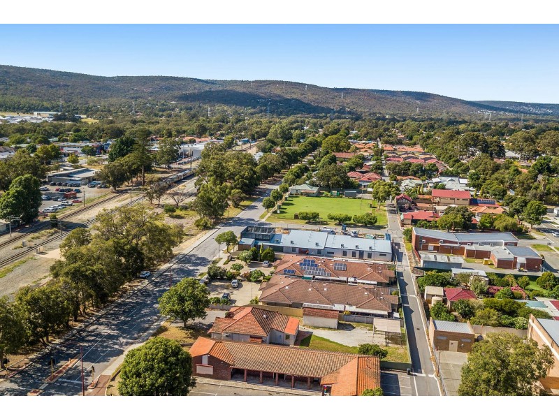 63 Wheatley Street, Gosnells WA 6110