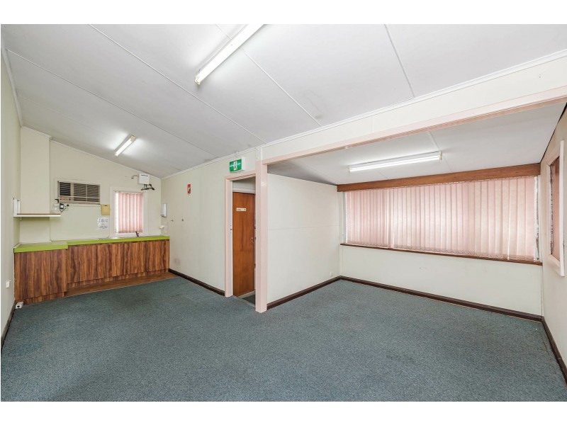 63 Wheatley Street, Gosnells WA 6110