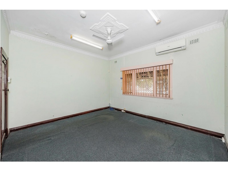 63 Wheatley Street, Gosnells WA 6110