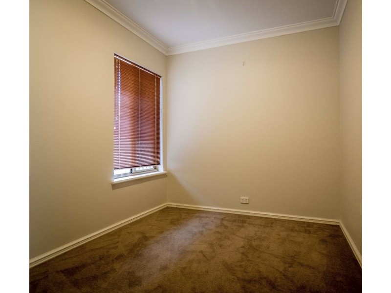 42 Tomah Road, Armadale WA 6112