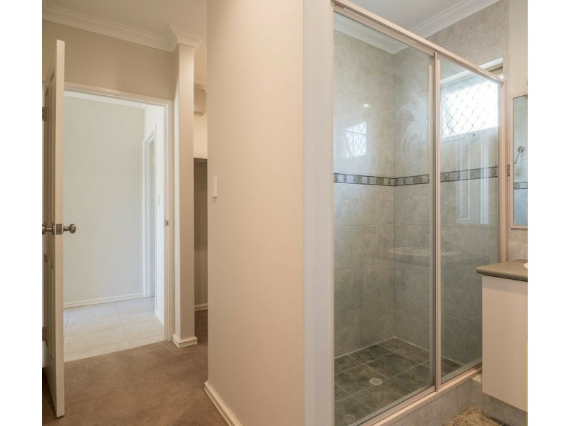 42 Tomah Road, Armadale WA 6112