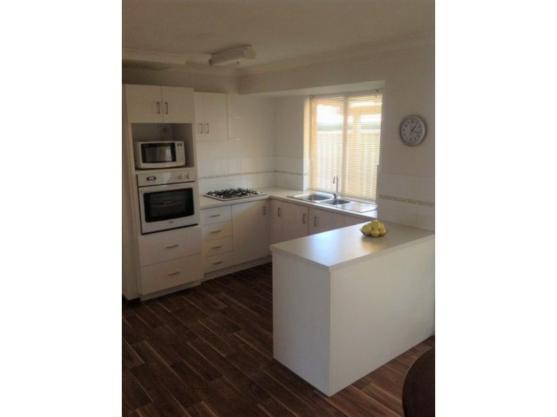 8/17 Attfield Street, Maddington WA 6109