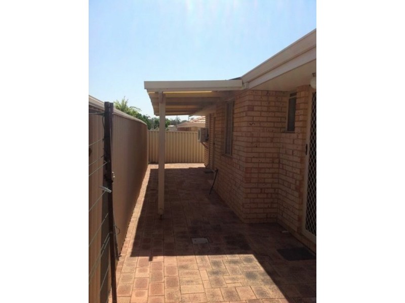 8/17 Attfield Street, Maddington WA 6109