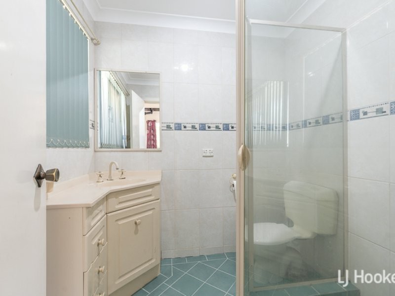 78 Glyndebourne Avenue, Thornlie WA 6108