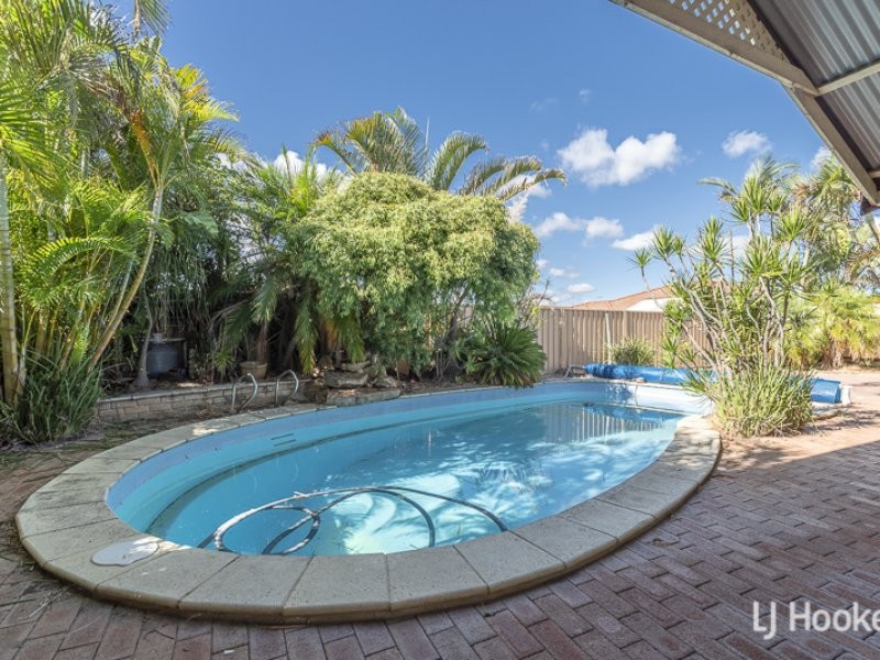 12 Reed Close, Thornlie WA 6108