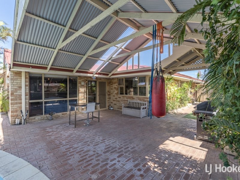 12 Reed Close, Thornlie WA 6108