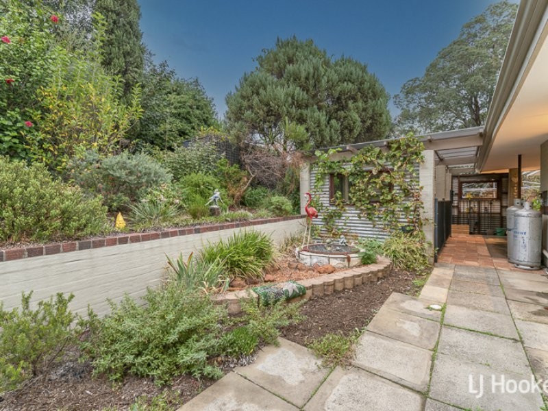 290 Chevin Road, Roleystone WA 6111