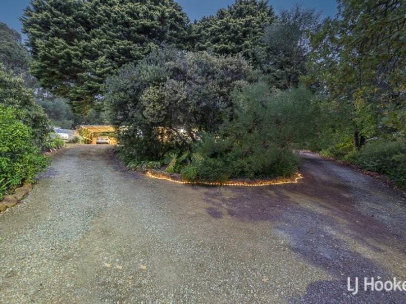 290 Chevin Road, Roleystone WA 6111