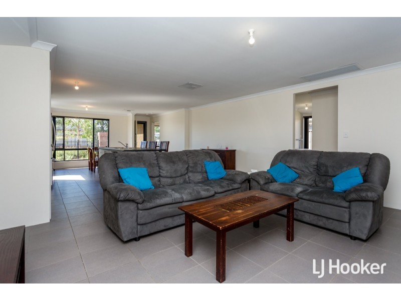 80 Kardan Boulevard, Byford WA 6122