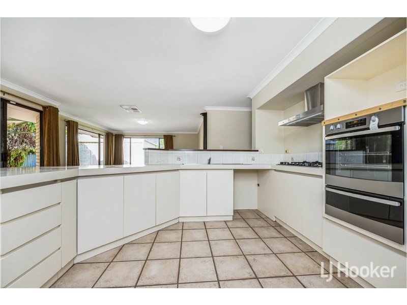 18 Bellbird Avenue, Huntingdale WA 6110