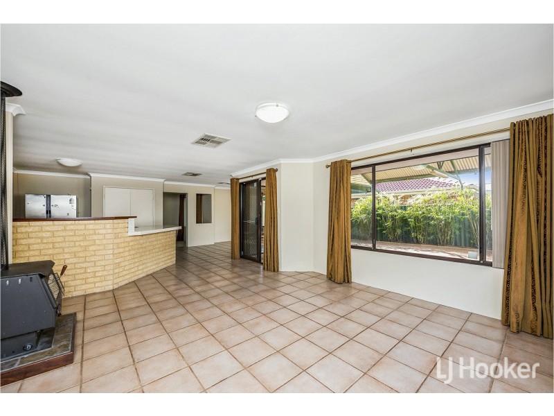 18 Bellbird Avenue, Huntingdale WA 6110