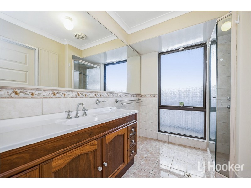 18 Bellbird Avenue, Huntingdale WA 6110