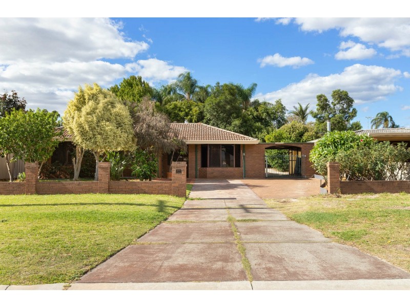 24 Storey Road, Thornlie WA 6108