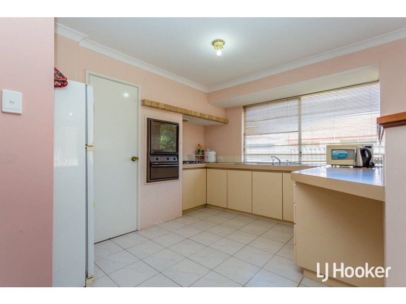 121 Bindoon Loop, Huntingdale WA 6110