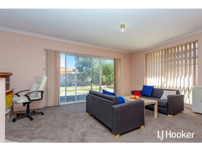 121 Bindoon Loop, Huntingdale WA 6110