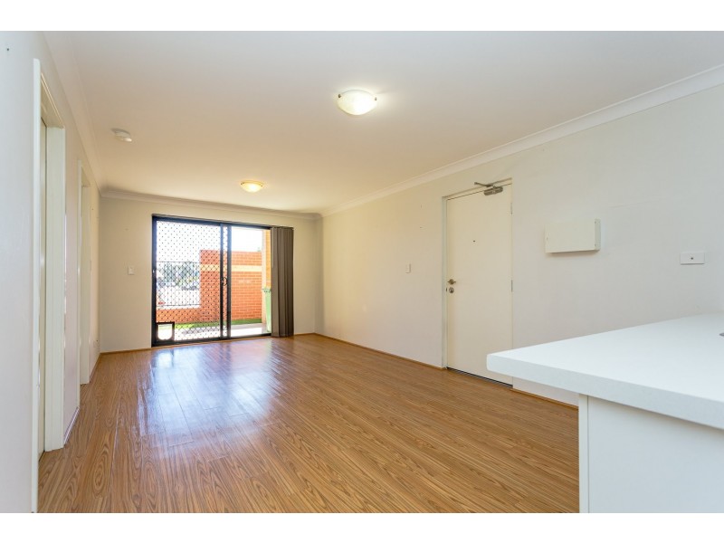 3/47 Stretton Way, Kenwick WA 6107
