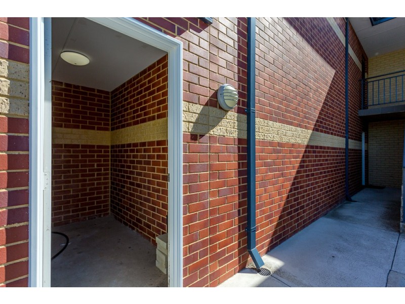 3/47 Stretton Way, Kenwick WA 6107
