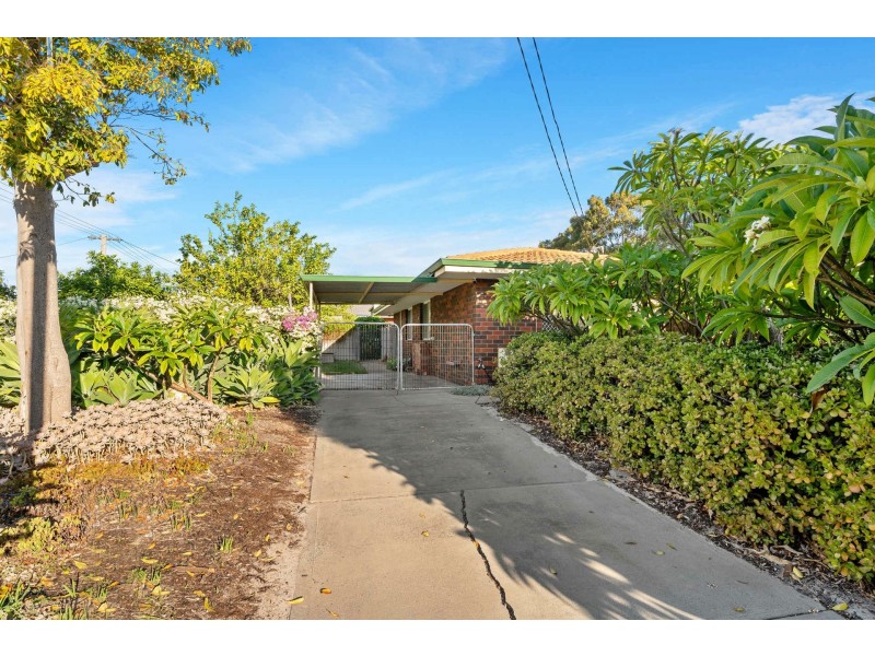 37A Greenway Avenue, Thornlie WA 6108