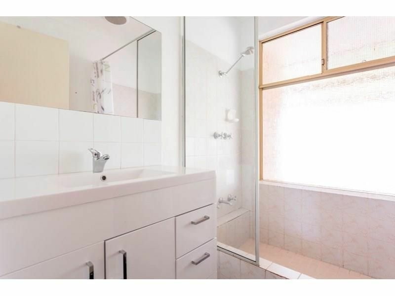 95 Strawberry Drive, Seville Grove WA 6112