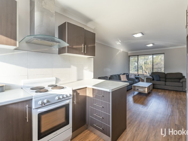 8/45 Probert Road, Thornlie WA 6108