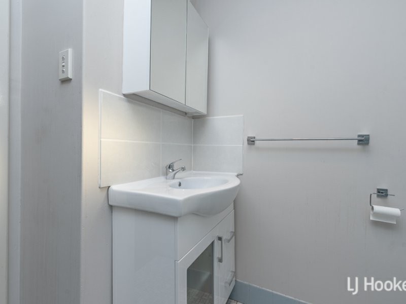 8/45 Probert Road, Thornlie WA 6108