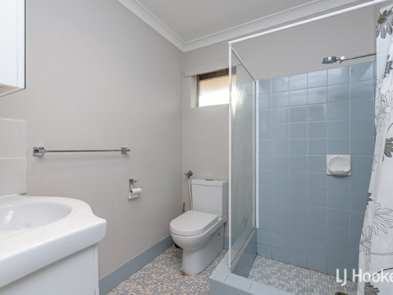 8/45 Probert Road, Thornlie WA 6108