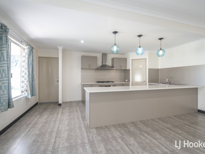 6A Bernice Way, Thornlie WA 6108