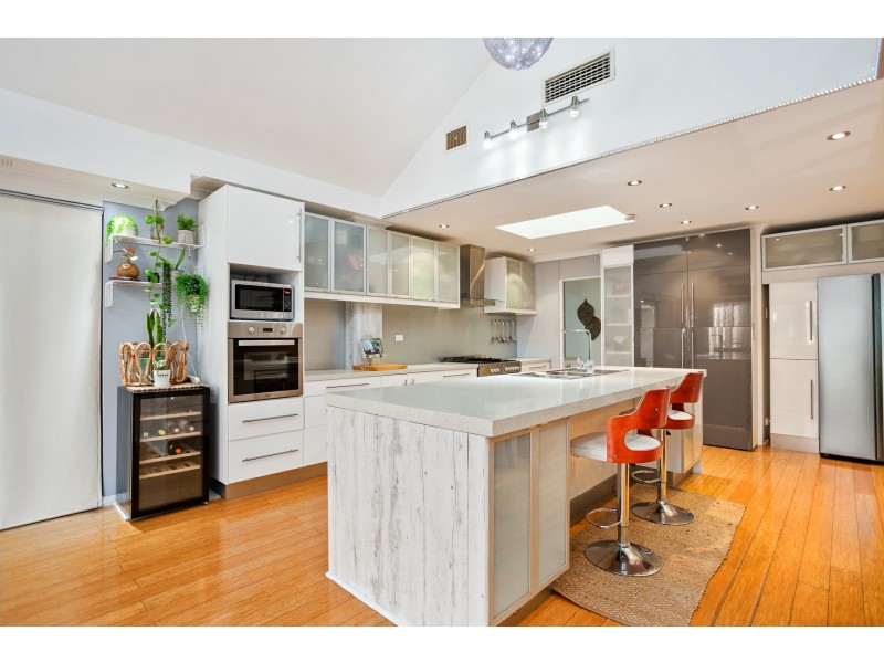 66 Ovens Road, Thornlie WA 6108