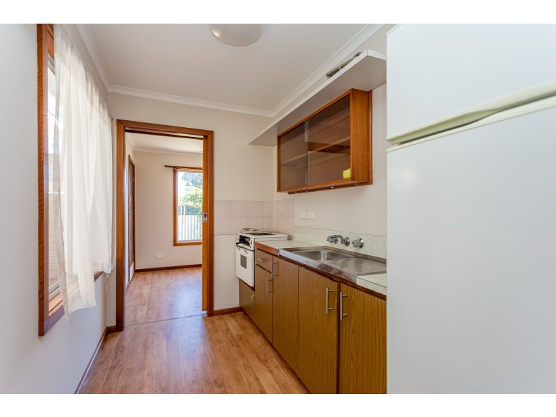 25 Ovens Road, Thornlie WA 6108