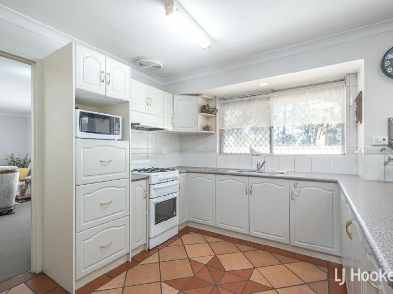 10 Valkyrie Place, Gosnells WA 6110